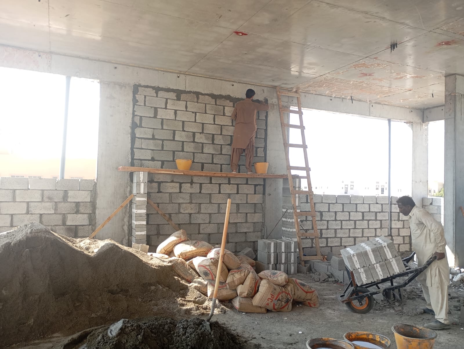 – FAST TRACK BUILDING CONTRACTING LLC – Projects (5)